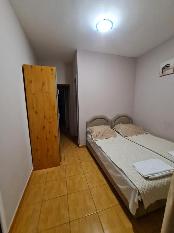 Hibiscus Guest House Budva Eksteriør bilde