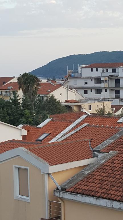 Hibiscus Guest House Budva Eksteriør bilde