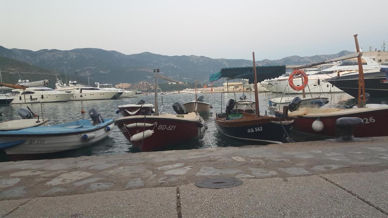 Hibiscus Guest House Budva Eksteriør bilde